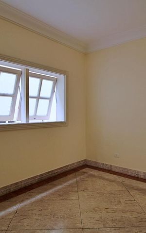 Casa de condomínio para alugar com 576m², 4 quartos e 4 vagasCopa