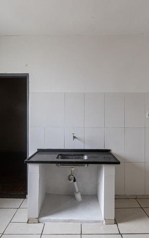 Casa para alugar com 40m², 1 quarto e sem vaga Casa para alugar com 40m², 1 quarto e sem vagaCozinha