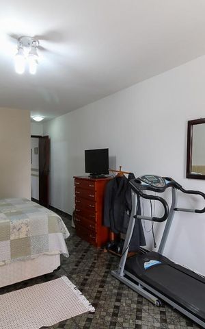 Casa à venda com 150m², 3 quartos e 4 vagas Casa à venda com 150m², 3 quartos e 4 vagasSuíte 1