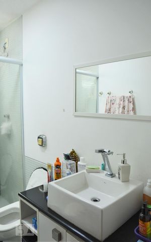 Casa de condomínio à venda com 97m², 3 quartos e sem vagaBanheiro