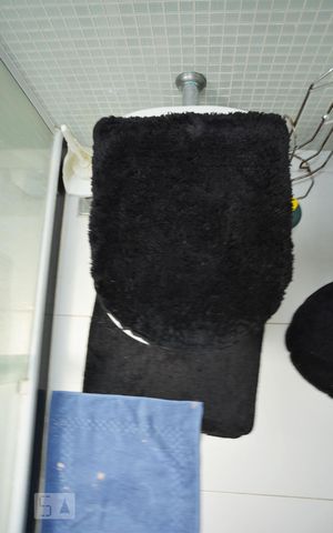 Casa de condomínio à venda com 97m², 3 quartos e sem vagaBanheiro