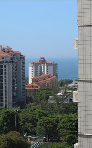 Apartamento para alugar com 129m², 4 quartos e 2 vagas Apartamento para alugar com 129m², 4 quartos e 2 vagasVista da Área de Serviço