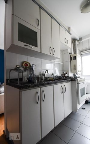 Apartamento à venda com 60m², 2 quartos e 1 vagaCozinha