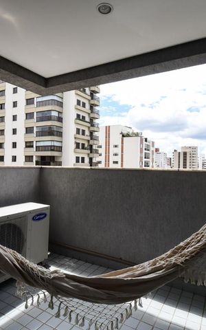 Apartamento à venda com 60m², 2 quartos e 1 vagaVaranda