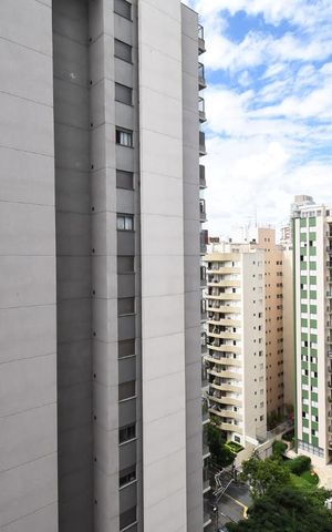 Apartamento à venda com 60m², 2 quartos e 1 vagaVaranda