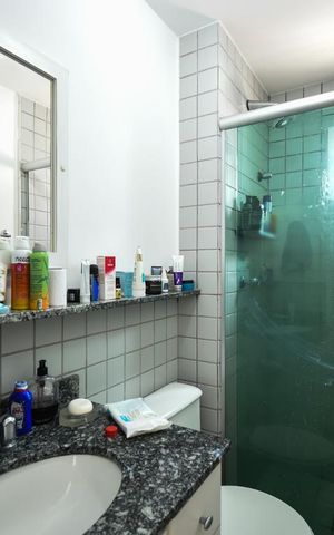 Apartamento à venda com 60m², 2 quartos e 1 vagaBanheiro da suíte