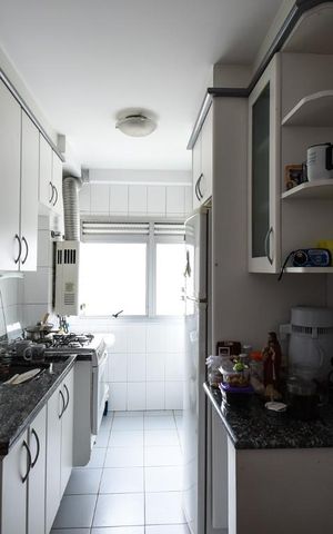 Apartamento à venda com 60m², 2 quartos e 1 vagaCozinha