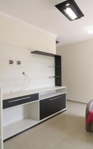 Casa de condomínio à venda com 90m², 3 quartos e 4 vagas Casa de condomínio à venda com 90m², 3 quartos e 4 vagasSala