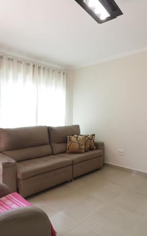 Casa de condomínio à venda com 90m², 3 quartos e 4 vagas Casa de condomínio à venda com 90m², 3 quartos e 4 vagasSala