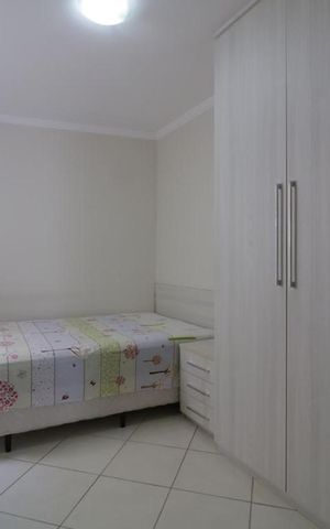 Casa de condomínio à venda com 90m², 3 quartos e 4 vagas Casa de condomínio à venda com 90m², 3 quartos e 4 vagasQuarto 2