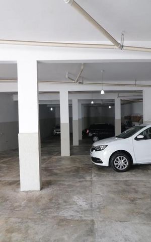 Casa de condomínio à venda com 90m², 3 quartos e 4 vagas Casa de condomínio à venda com 90m², 3 quartos e 4 vagasGaragem
