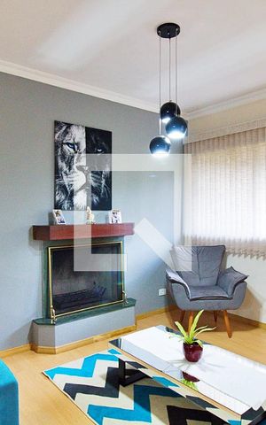 Apartamento para alugar com 150m², 4 quartos e 2 vagas Apartamento para alugar com 150m², 4 quartos e 2 vagasSala