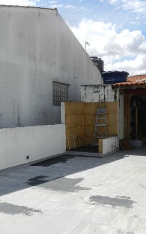 Casa à venda com 250m², 4 quartos e 2 vagasTerraço