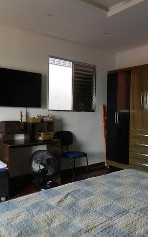 Casa à venda com 250m², 4 quartos e 2 vagasQuarto 1 - Suíte 