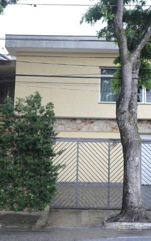 Casa à venda com 200m², 3 quartos e 7 vagasFachada da Casa