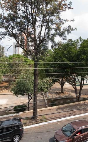 Casa para alugar com 300m², 4 quartos e 2 vagas Casa para alugar com 300m², 4 quartos e 2 vagasQuarto 1