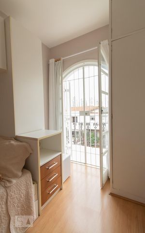 Casa à venda com 270m², 4 quartos e 2 vagasQuarto 2