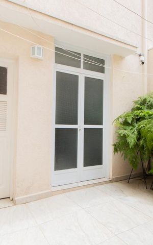 Casa à venda com 270m², 4 quartos e 2 vagasÁrea de Serviço
