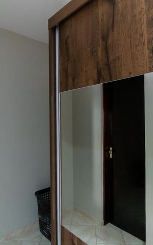 Casa à venda com 95m², 3 quartos e 2 vagas Casa à venda com 95m², 3 quartos e 2 vagasSuíte