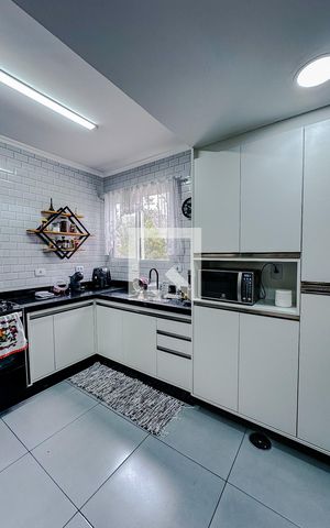 Apartamento à venda com 90m², 2 quartos e sem vagaCozinha