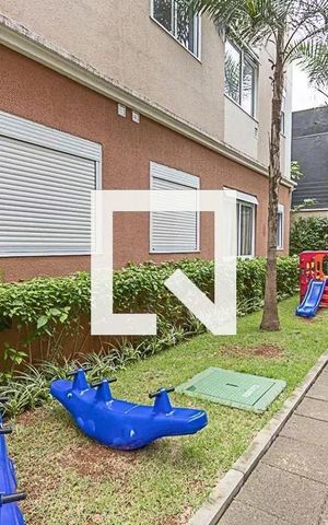 Apartamento para alugar com 36m², 2 quartos e sem vaga Apartamento para alugar com 36m², 2 quartos e sem vagaÁrea comum - Playground