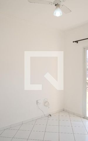 Casa de condomínio para alugar com 150m², 3 quartos e 4 vagasSuíte