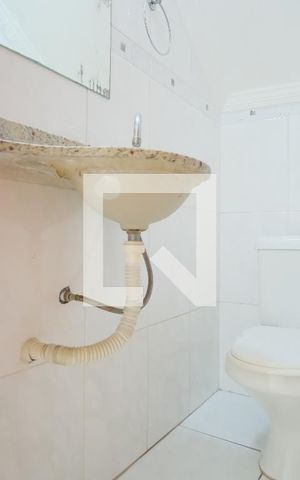 Casa de condomínio para alugar com 150m², 3 quartos e 4 vagasLavabo