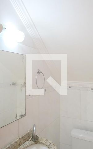 Casa de condomínio para alugar com 150m², 3 quartos e 4 vagasLavabo