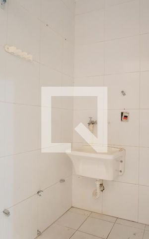 Casa de condomínio para alugar com 150m², 3 quartos e 4 vagasÁrea de Serviço