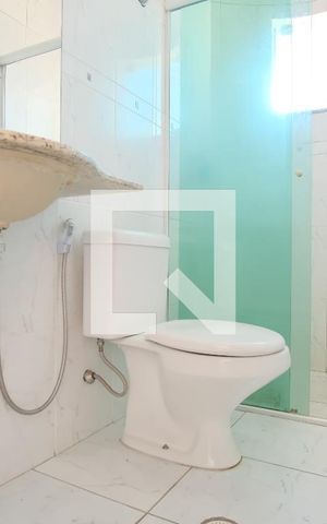 Casa de condomínio para alugar com 150m², 3 quartos e 4 vagasBanheiro da Suíte