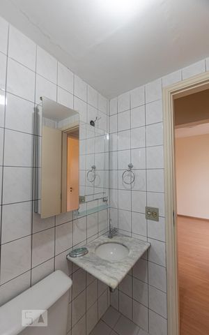 Apartamento à venda com 62m², 2 quartos e 1 vagaBanheiro Social
