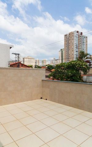 Casa à venda com 160m², 3 quartos e 2 vagasVaranda do Quarto 1 - Suíte