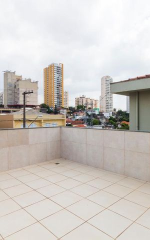 Casa à venda com 160m², 3 quartos e 2 vagasVaranda do Quarto 3 - Suíte