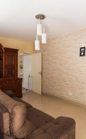 Casa à venda com 160m², 3 quartos e 2 vagasSala