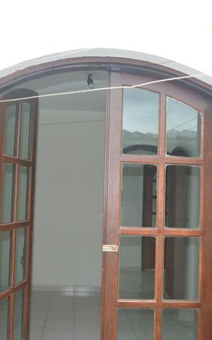 Casa para alugar com 75m², 2 quartos e 1 vagaQuarto 2 com vista para a área de serviço