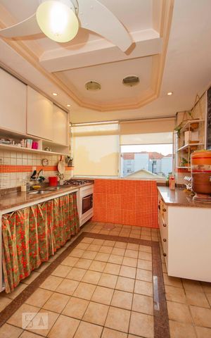 Apartamento à venda com 147m², 2 quartos e 2 vagas Apartamento à venda com 147m², 2 quartos e 2 vagasSalão da coberta com churrasqueira