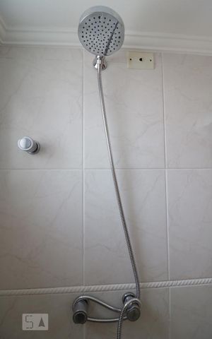 Apartamento à venda com 168m², 4 quartos e 2 vagas Apartamento à venda com 168m², 4 quartos e 2 vagasBanheiro Social - chuveiro