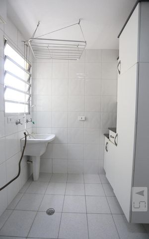 Apartamento para alugar com 55m², 2 quartos e 1 vagaÁrea de Serviço