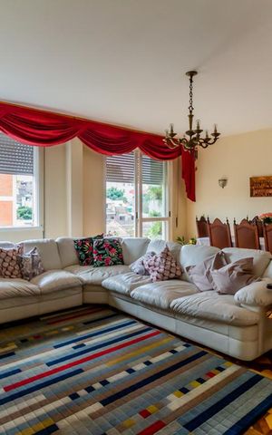 Apartamento à venda com 156m², 3 quartos e sem vagaSala