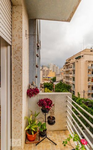 Apartamento à venda com 156m², 3 quartos e sem vagaVaranda