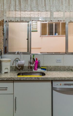 Apartamento à venda com 156m², 3 quartos e sem vagaCozinha