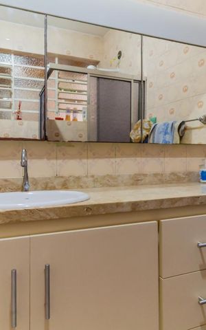 Apartamento à venda com 156m², 3 quartos e sem vagaBanheiro