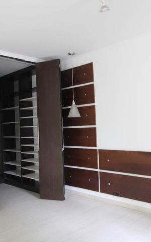 Apartamento para alugar com 69m², 1 quarto e 1 vagaQuarto