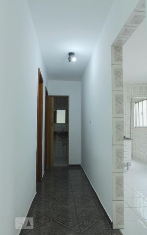 Apartamento à venda com 67m², 2 quartos e 1 vagaCorredor