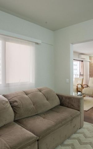 Apartamento à venda com 200m², 3 quartos e 3 vagasSala