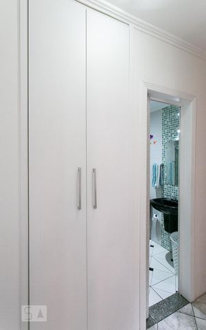 Apartamento à venda com 78m², 3 quartos e 1 vagaCorredor