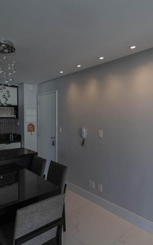 Apartamento à venda com 61m², 2 quartos e 1 vaga Apartamento à venda com 61m², 2 quartos e 1 vagaSala