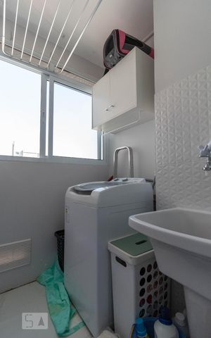 Apartamento à venda com 61m², 2 quartos e 1 vaga Apartamento à venda com 61m², 2 quartos e 1 vagaÁrea de Serviço