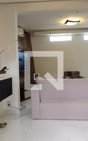 Casa de condomínio à venda com 200m², 2 quartos e 3 vagasSala 
