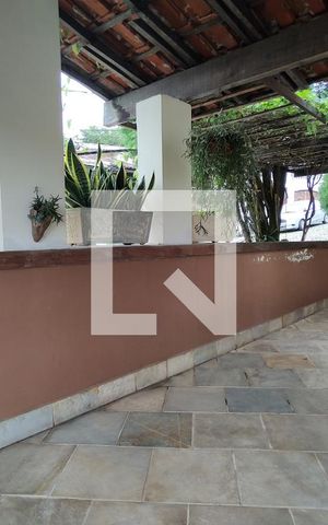 Casa de condomínio à venda com 200m², 2 quartos e 3 vagas Casa de condomínio à venda com 200m², 2 quartos e 3 vagasVaranda
